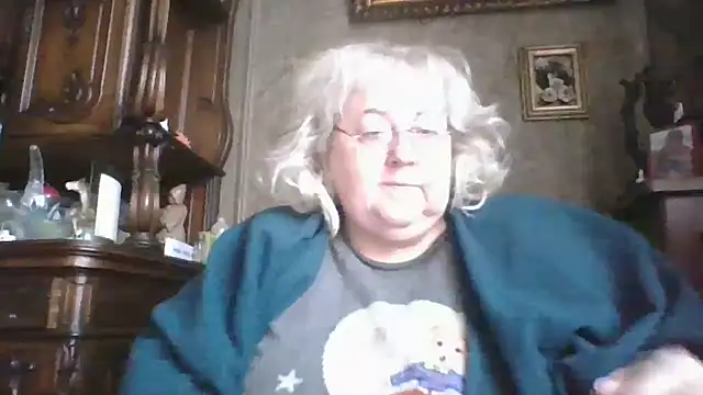 Lala-Love56 online show from October 31, 2025, 5:52 am