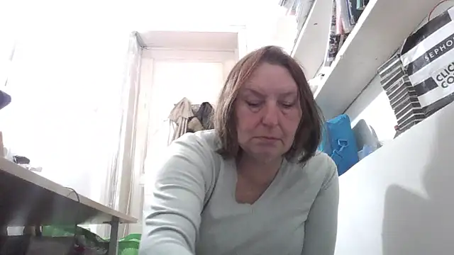 AnnaLive570 online show from April 14, 2026, 11:49 am