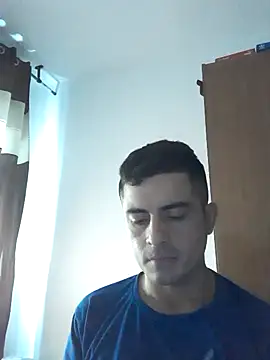 Snapshot of Andr3s69xxx chatting on November 9, 2025, 1:31 pm Andr3s69xxx online show from November 9, 2025, 1:31 pm