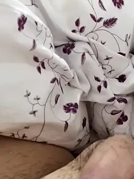 Snapshot of JJ_131 chatting on October 3, 2025, 12:46 pm JJ 131 online show from October 3, 2025, 12:46 pm