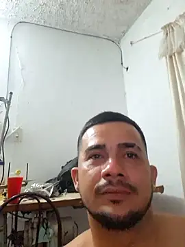 Snapshot of yeffito1 chatting on September 13, 2025, 6:35 am yeffito1 online show from September 13, 2025, 6:35 am