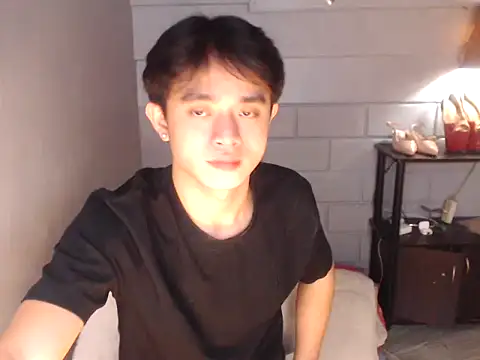 NautyBoyBrazeen 143 online show from April 2, 2026, 10:57 am