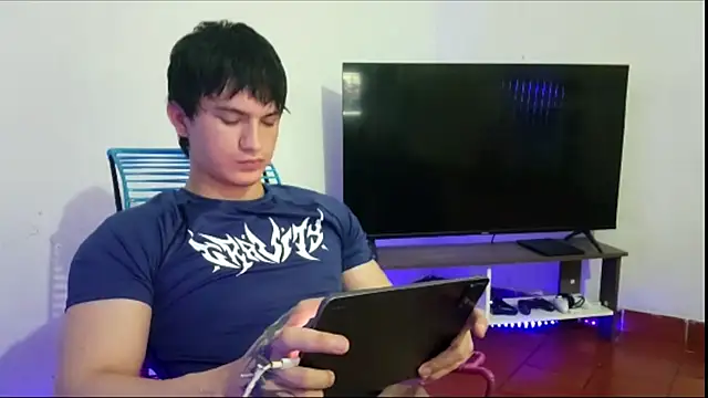 ErickWalton online show from October 21, 2025, 5:19 am