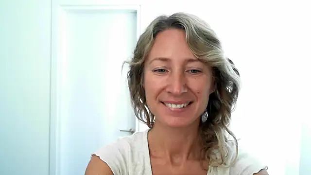 Paevoa online show from November 17, 2025, 9:15 am