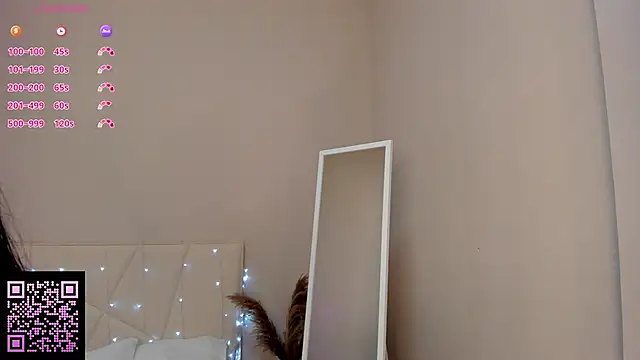 Snapshot of Cassies-Sandyy chatting on November 16, 2025, 10:32 am Cassies-Sandyy online show from November 16, 2025, 10:32 am