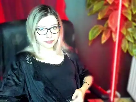 loveHeidi online show from March 3, 2026, 5:35 am