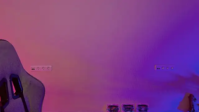 Yoka paradoXXX online show from February 11, 2026, 9:47 am