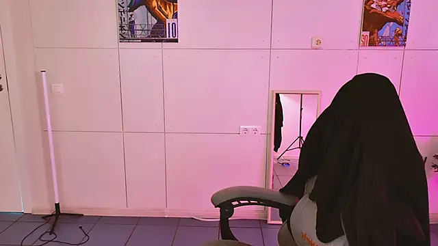 Yoka paradoXXX online show from March 20, 2026, 9:14 am