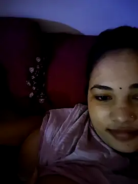 Snapshot of freedom70 chatting on October 13, 2025, 12:10 am freedom70 online show from October 13, 2025, 12:10 am