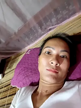 Yumyum kiw online show from September 11, 2025, 1:28 am