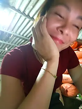 Yumyum kiw online show from October 13, 2025, 12:49 pm