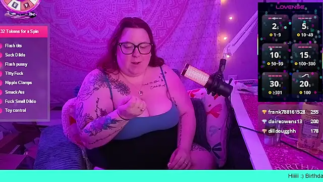 brookenicole3003 online show from May 20, 2026, 7:58 am