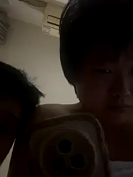 Snapshot of Fengbaby-555 chatting on December 2, 2025, 4:02 pm Fengbaby-555 online show from December 2, 2025, 4:02 pm