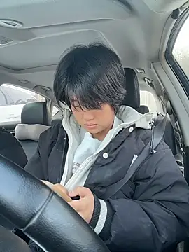 Snapshot of Fengbaby-555 chatting on December 5, 2025, 1:36 am Fengbaby-555 online show from December 5, 2025, 1:36 am