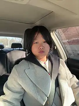 Snapshot of Fengbaby-555 chatting on March 11, 2026, 1:11 am Fengbaby-555 online show from March 11, 2026, 1:11 am