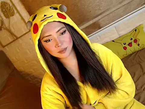 yourdevilsweettsx online show from February 23, 2026, 10:56 am