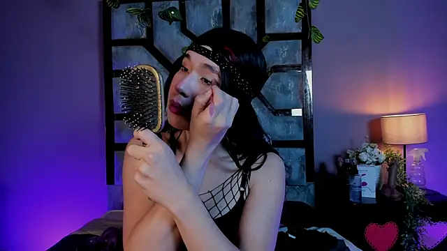 Snapshot of Electra_Gosselin chatting on May 19, 2026, 12:27 am Electra Gosselin online show from May 19, 2026, 12:27 am