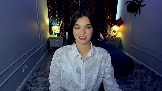 DivineAmour online show from October 12, 2025, 5:28 am