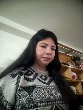 kinky momm online show from September 26, 2025, 12:53 pm