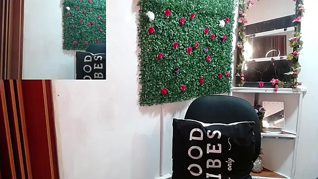 MIA  SPENCER online show from September 9, 2025, 2:05 pm