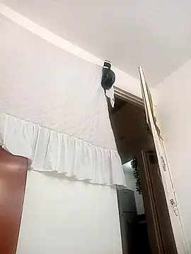 kittymutant99 online show from October 29, 2025, 6:20 pm