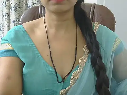 MISS SOMIYA online show from April 6, 2026, 5:47 pm