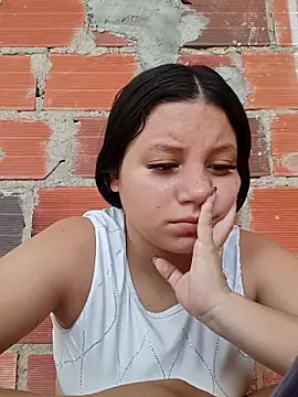 Shell Latina online show from October 9, 2025, 2:48 pm