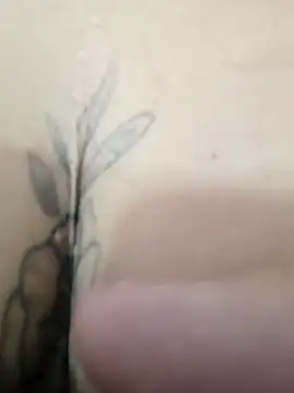 Shell Latina online show from December 3, 2025, 7:56 pm