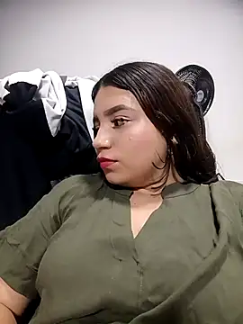 Shell Latina online show from April 24, 2026, 4:37 am