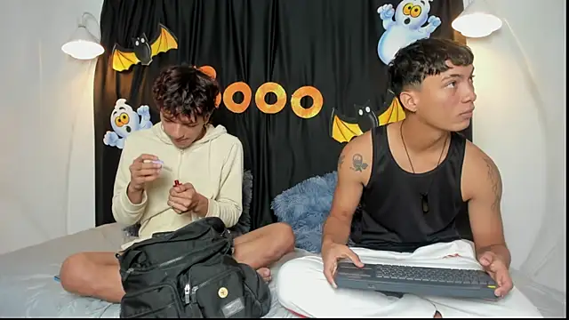 maicol cum23 online show from October 21, 2025, 4:19 pm