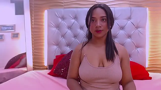 Snapshot of SofyTaylori chatting on October 1, 2025, 7:09 pm SofyTaylori online show from October 1, 2025, 7:09 pm