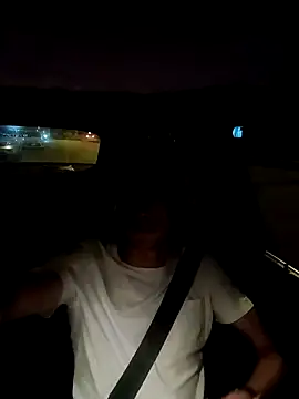 Snapshot of sebas_erl chatting on February 11, 2026, 4:28 am sebas erl online show from February 11, 2026, 4:28 am