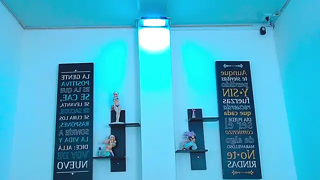 CHLOE THUNDERS online show from February 16, 2026, 3:30 pm