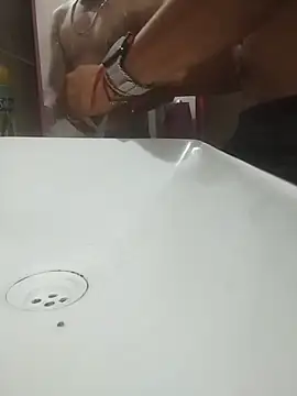 ThiagoFernandezChancay25 online show from November 8, 2025, 12:33 am