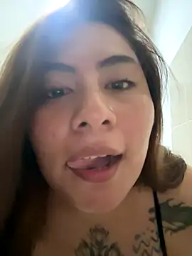 Edalyn29 online show from October 1, 2025, 4:51 am