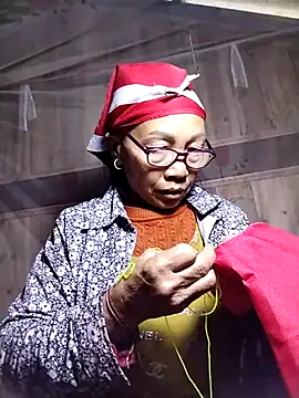 -Xuka-200 online show from January 12, 2026, 12:49 am