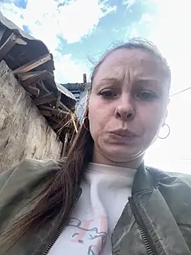 Jessie Queen 1 online show from October 24, 2025, 10:22 am