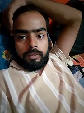 soniriyaa010101 online show from October 29, 2025, 9:33 am