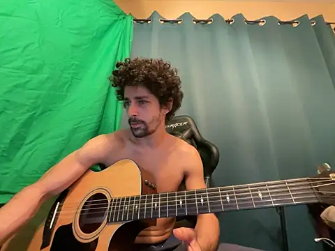 Snapshot of Stringin69 chatting on November 13, 2025, 7:24 pm Stringin69 online show from November 13, 2025, 7:24 pm