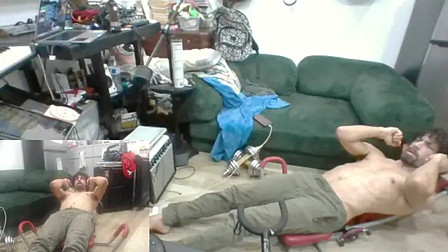 Snapshot of Stringin69 chatting on February 18, 2026, 8:38 pm Stringin69 online show from February 18, 2026, 8:38 pm