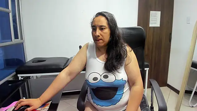 LeilaSmith  online show from March 5, 2026, 11:06 am