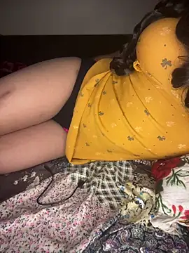 pranjal00000 online show from April 15, 2026, 9:26 pm