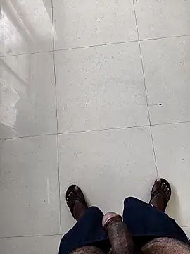 Chanderi19 online show from December 20, 2025, 3:46 am