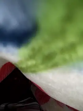 Chanderi19 online show from April 11, 2026, 8:13 pm