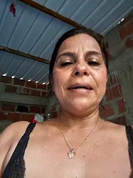 Lucerito-Hot online show from November 29, 2025, 12:52 pm