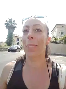 Snapshot of Astrid3 chatting on May 25, 2026, 2:23 pm Astrid3 online show from May 25, 2026, 2:23 pm