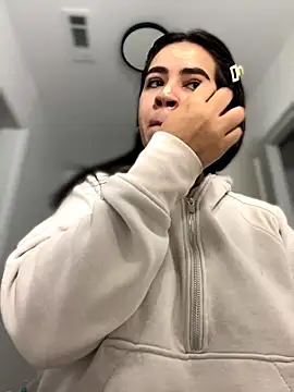 Gringo XXX Latina online show from October 27, 2025, 2:15 am