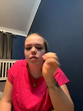 Snapshot of prettycocomae chatting on September 11, 2025, 9:15 pm prettycocomae online show from September 11, 2025, 9:15 pm