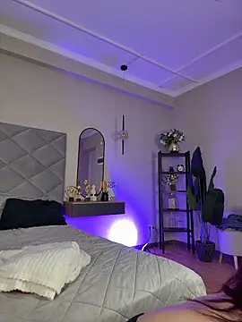 MaryMe   online show from March 15, 2026, 5:02 am