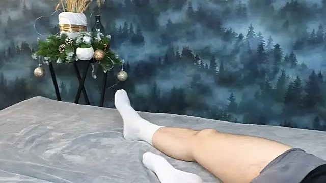 MarkShot  online show from December 18, 2025, 5:08 pm